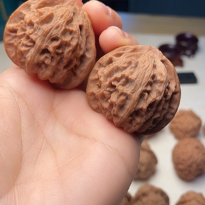 文玩核桃吊坠宫灯