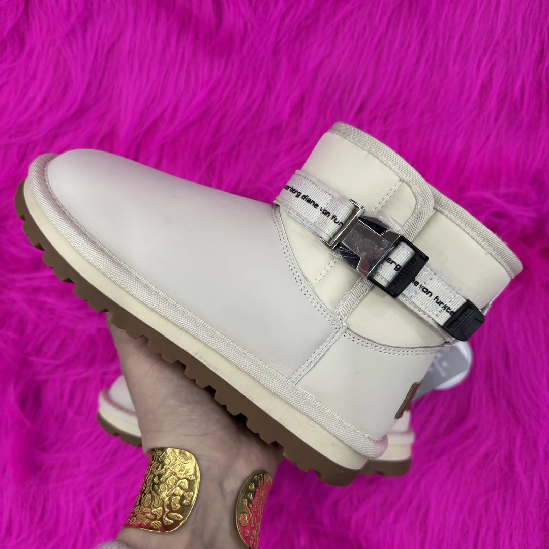 男女童时尚潮流百搭2025新款雪地靴男女同款童鞋雪地靴B23918