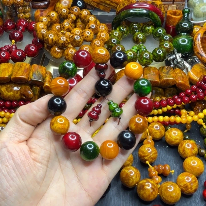 松木琥珀木文玩手串