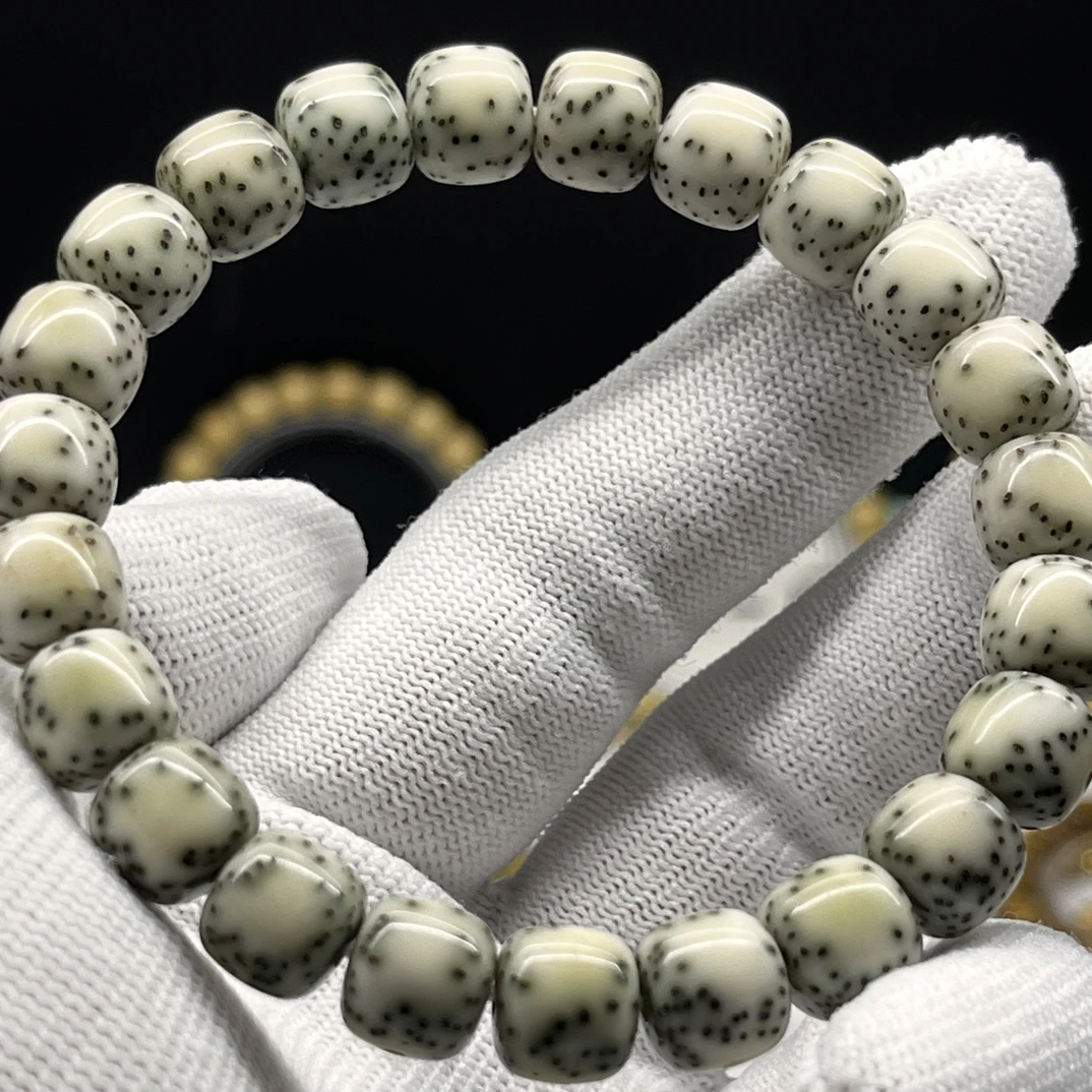 双留白，石玉料双留白10x9桶珠，原生态星月菩提，一物一图