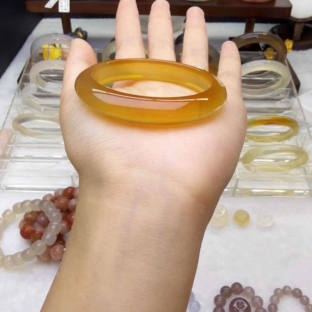 玛瑙/玉髓未镶嵌手镯