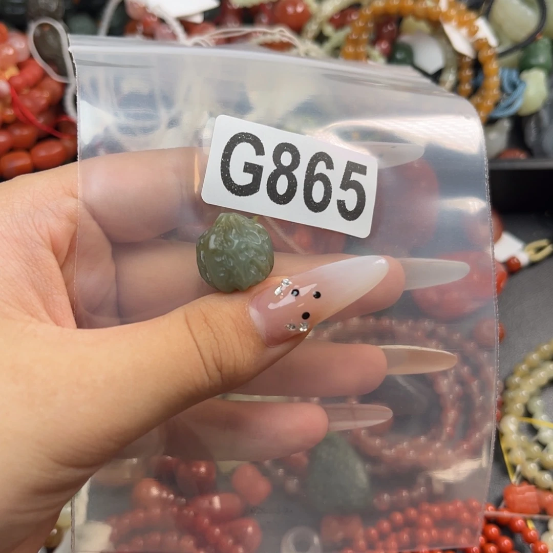 和田玉未镶嵌珠宝奇石