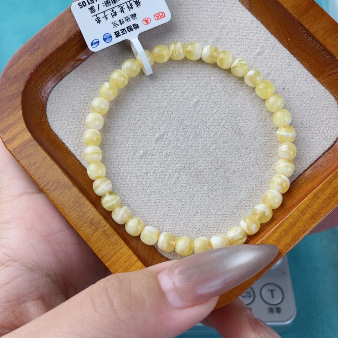 蜜蜡裸石未镶嵌蜜蜡51