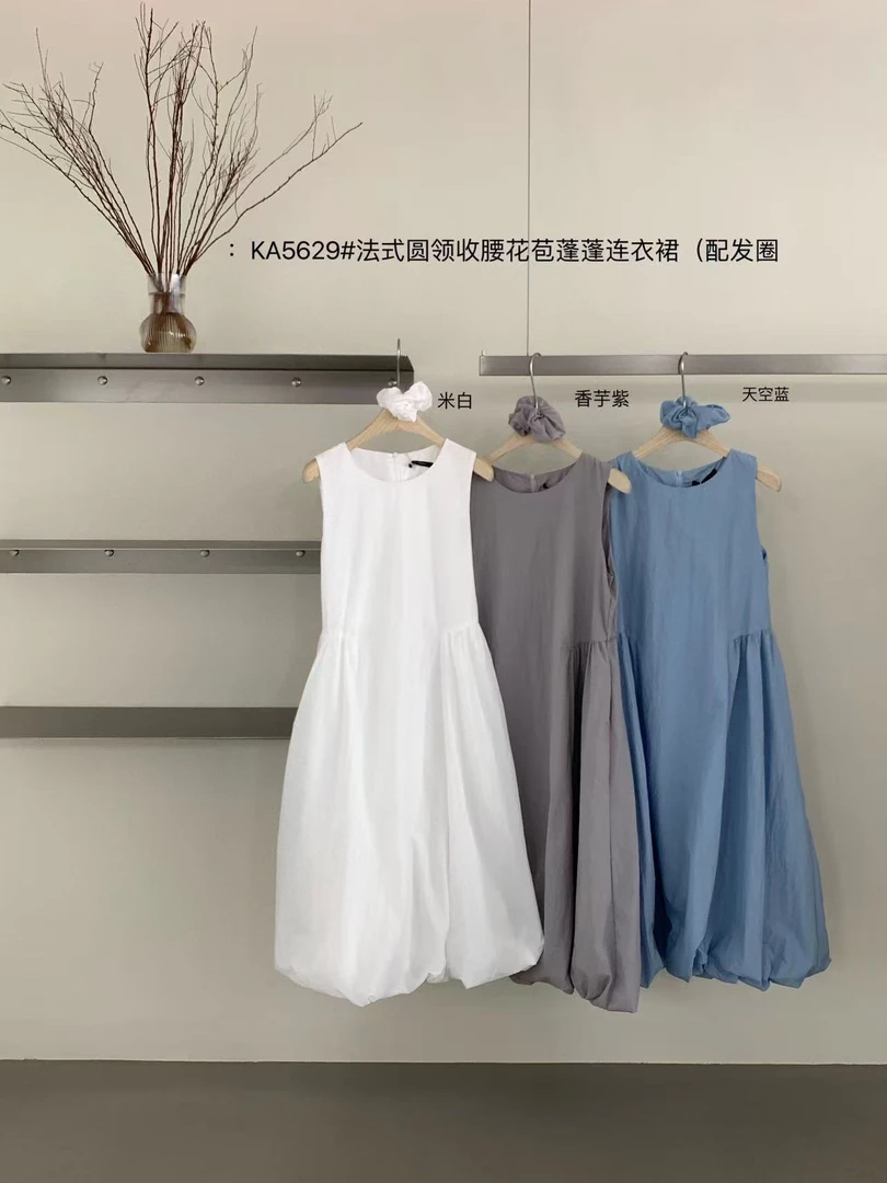 鑫燃Kiki 法式圆领收腰花苞蓬蓬连衣裙 5629 RS