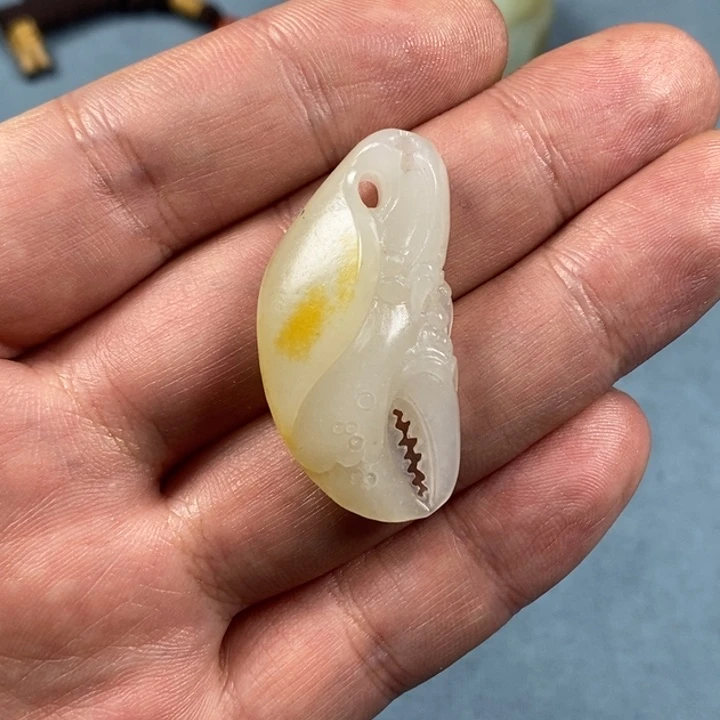 和田玉吊坠(不含链)未镶嵌奶***桐