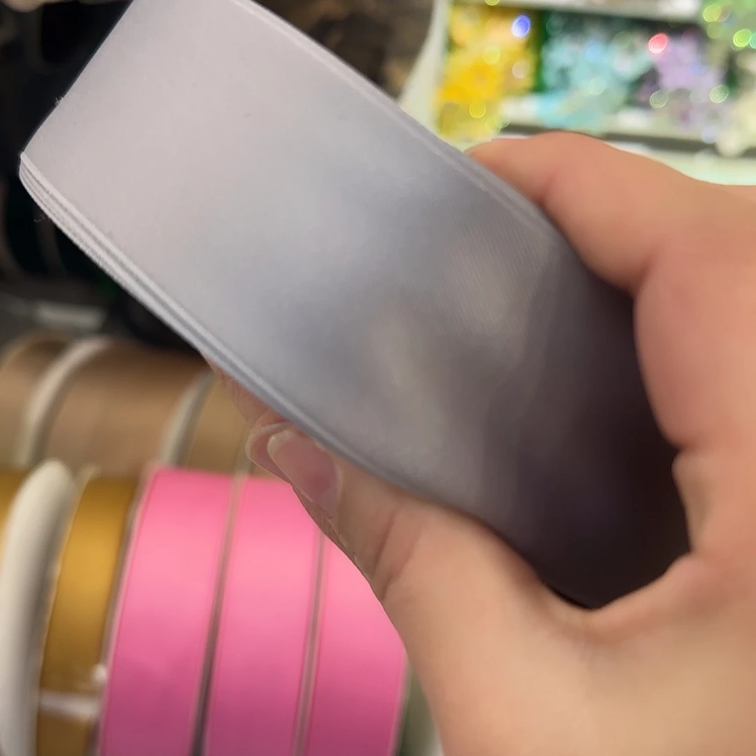 服装辅料，有瑕疵