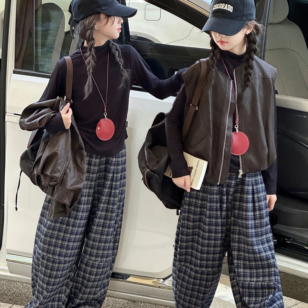 女童春秋套装2025新款女中大童秋季时尚韩系皮马甲阔腿裤三件套潮