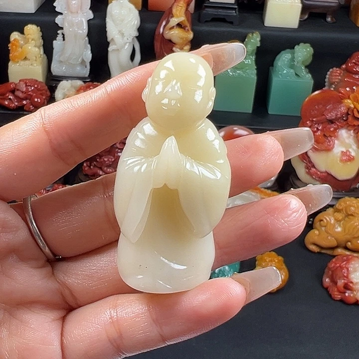 寿山石老性芙蓉石