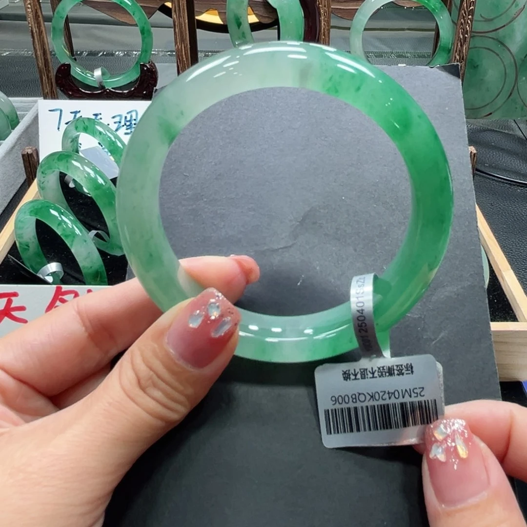 石英质玉手镯未镶嵌➕冰冰61