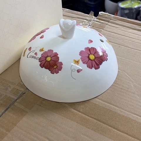 微瑕，不能明火，口径19白盖粉