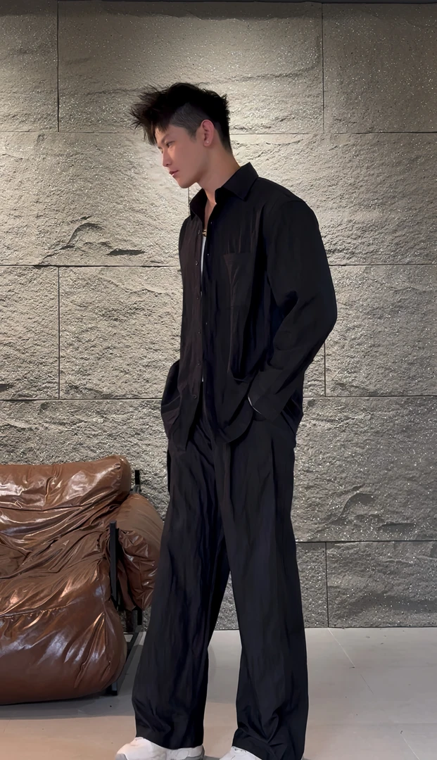 24631#LIBAI  秋季新款原创 韩系时尚简约 休闲宽松