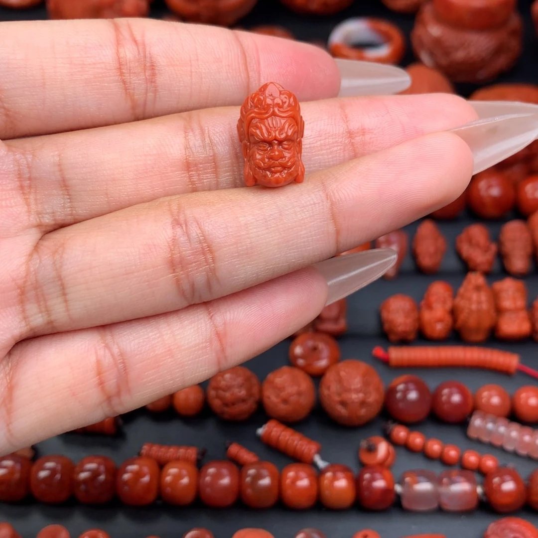 南红玛瑙黄财神10+未镶嵌