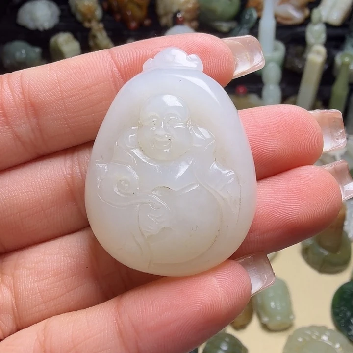 和田玉（糖玉）未镶嵌颈饰