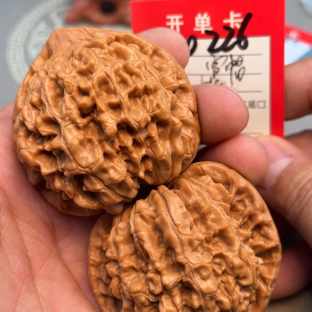 文玩核桃吊坠文玩