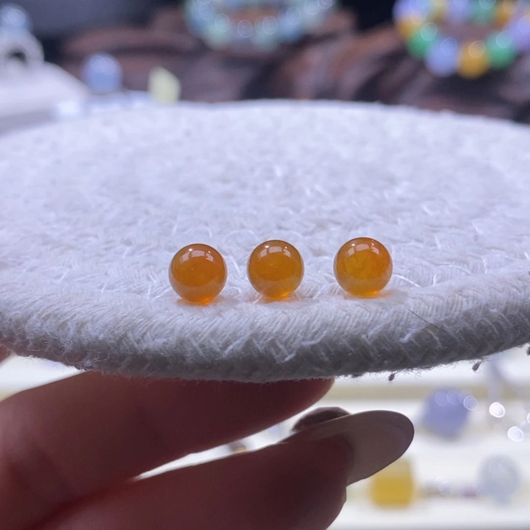 翡翠未镶嵌颈饰翡翠芬达汽水色系珠多样性发其一