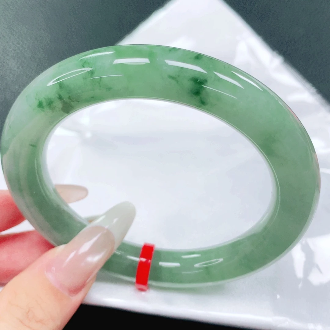 未镶嵌手镯翡翠57