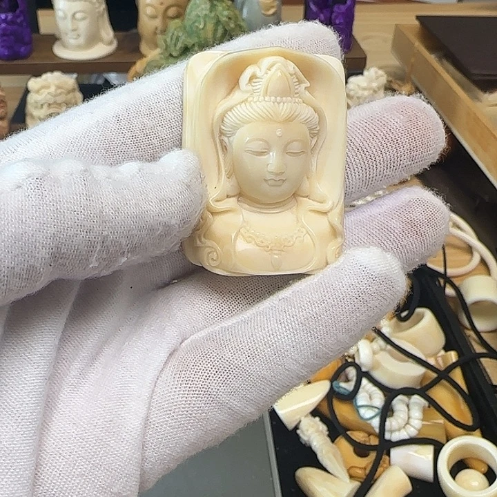 天然猛犸象牙雕刻品