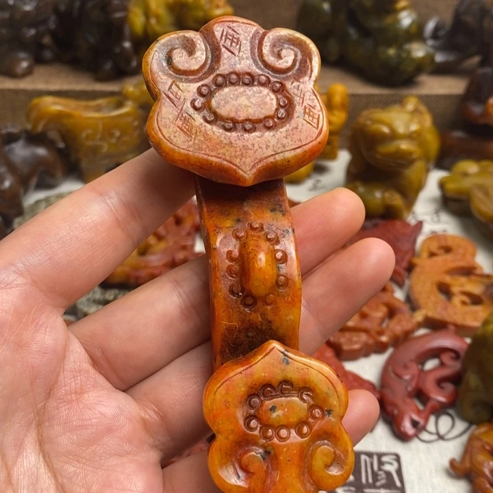 蛇纹石玉未镶嵌颈饰116