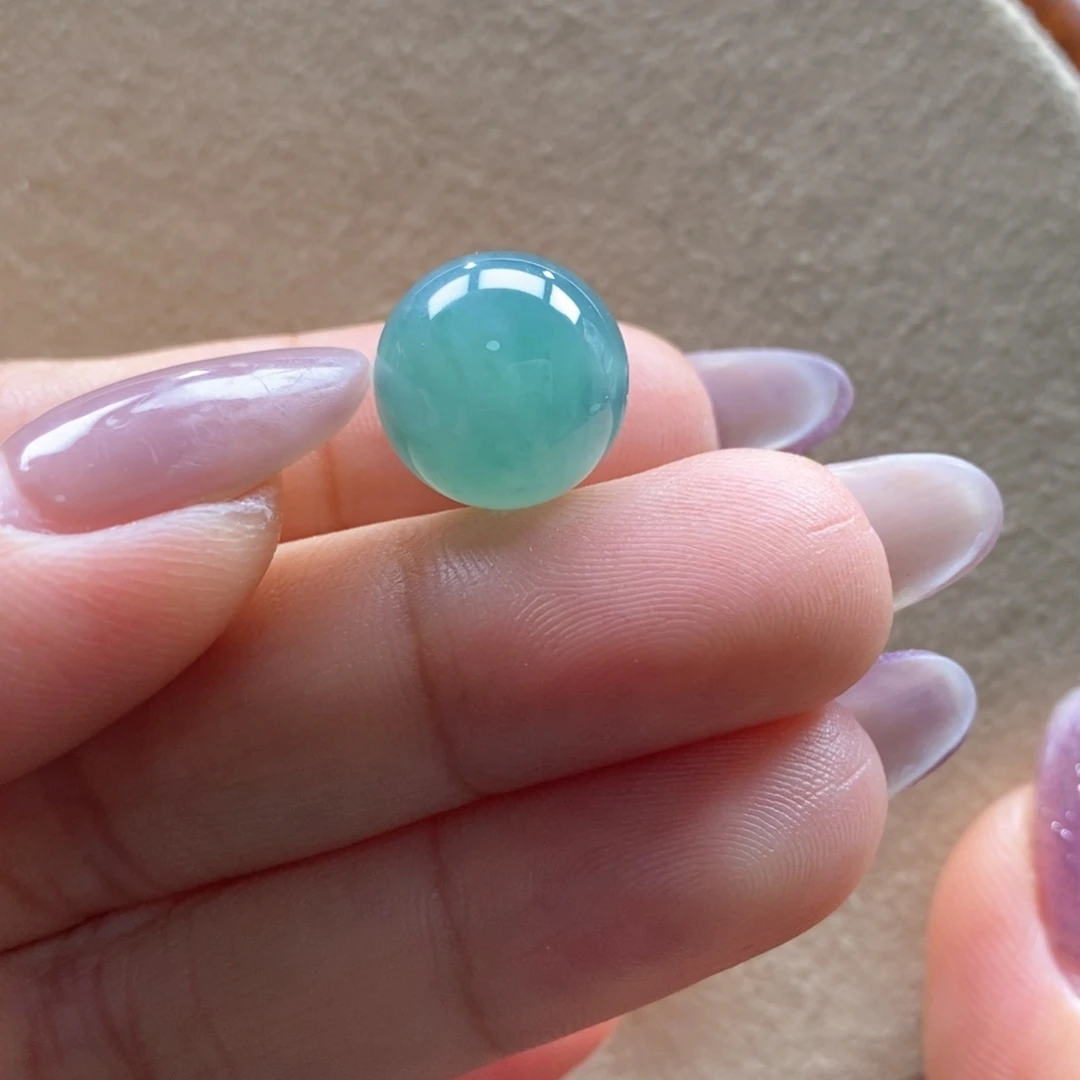 翡翠未镶嵌颈饰翡翠冰海水绿珠卡13.6