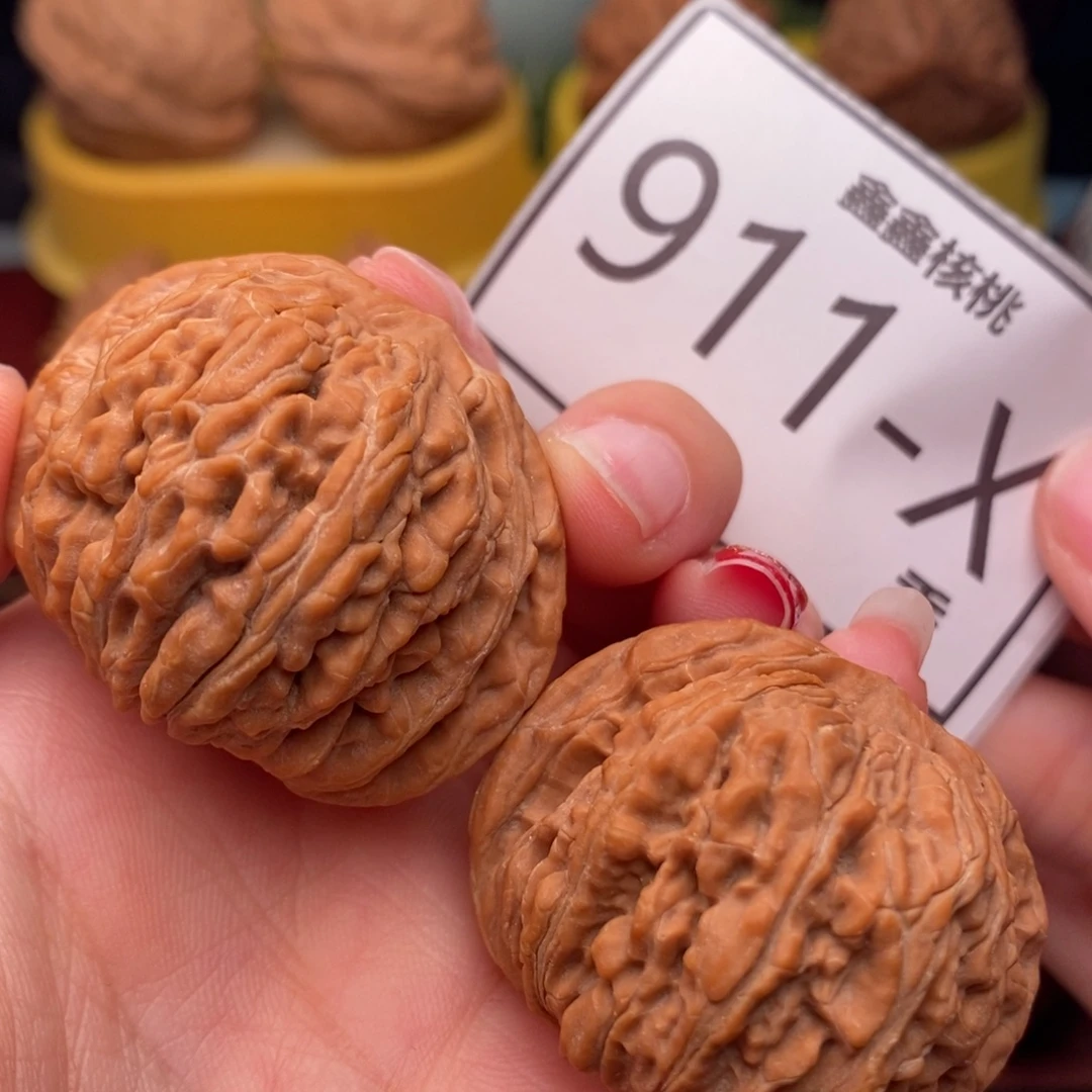 把件桃核汗高楼40……