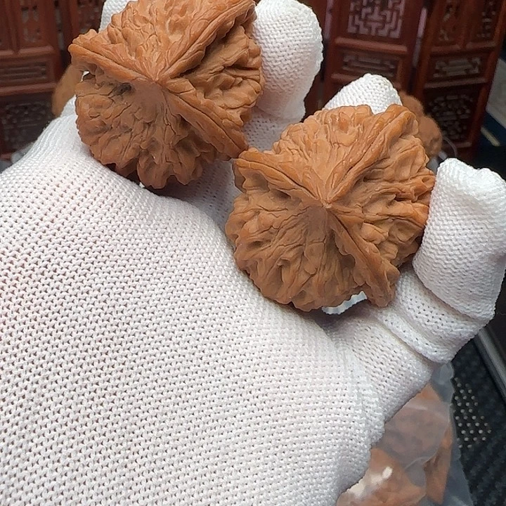 文玩核桃吊坠全品无药三棱福利