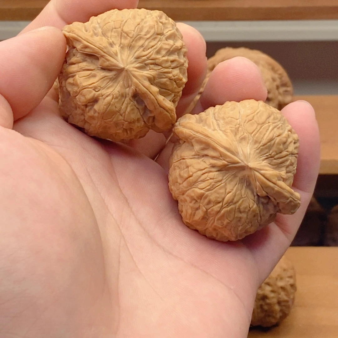 小***沙42尺南瓜墩全品文玩核桃