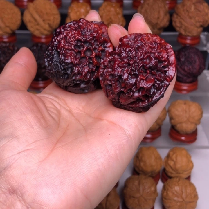 用***6文玩核桃吊坠567达摩古蟾地闷