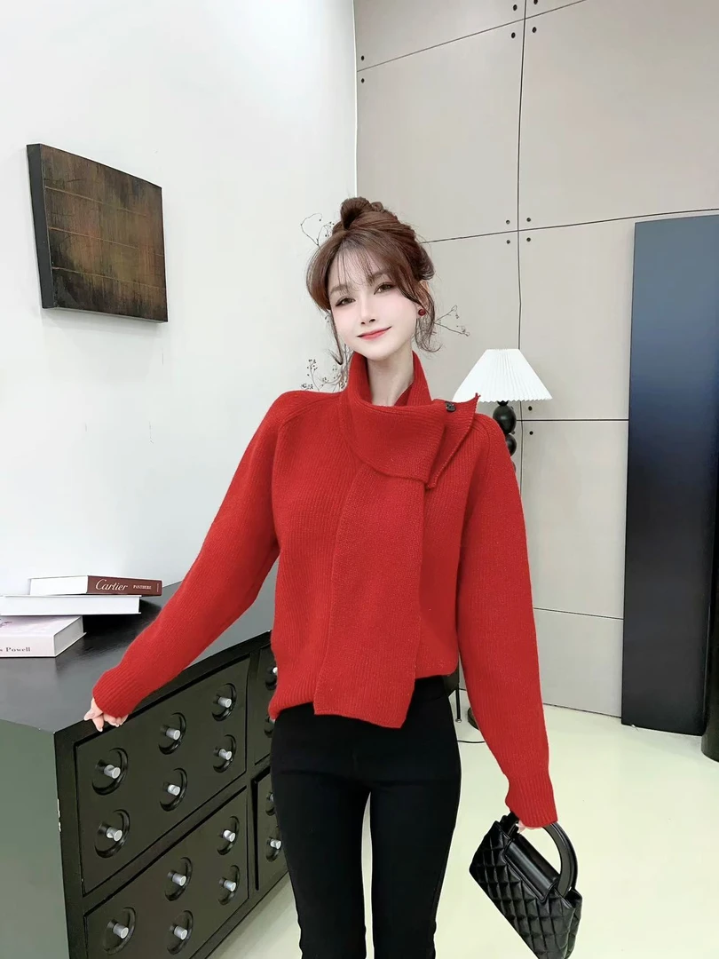 《新年战袍》设计感v领毛衣围巾两件套