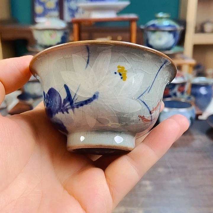 瓷片手工制作工艺精湛等