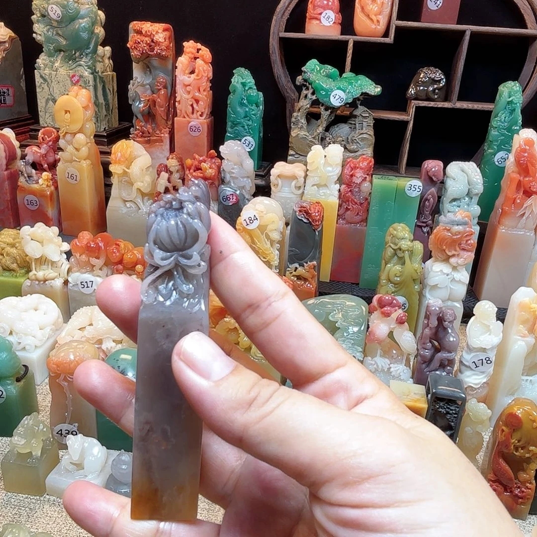 寿山石其他菊花印章