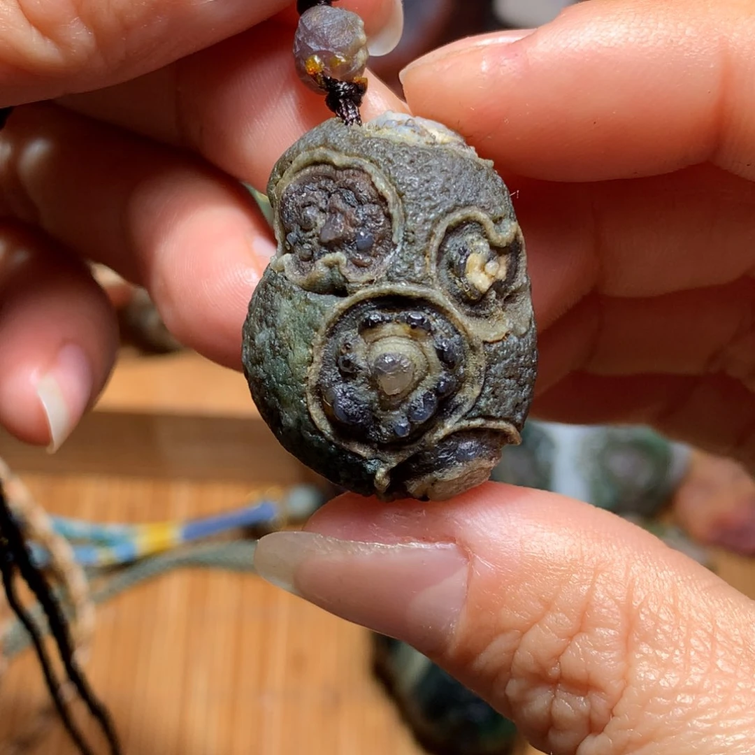 未镶嵌玛瑙/玉髓珠宝半成品