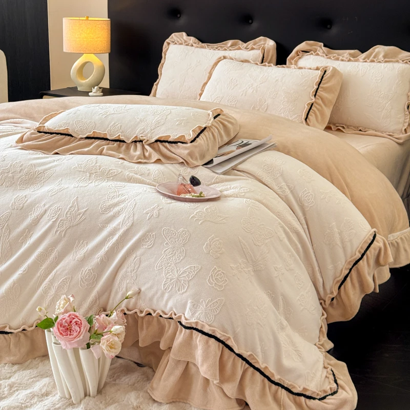 轻奢法式雕花牛奶绒四件套韩式公主风花边加厚双面绒被套加绒被罩