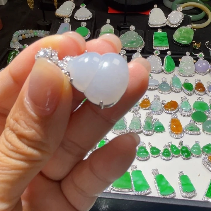 翡翠银S925镶嵌颈饰