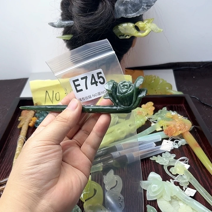 蛇纹石玉发饰合金冷***夜
