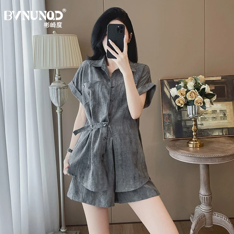 港风复古休闲时尚套装女夏季2025新款酷飒灰色短袖上衣短裤两件套