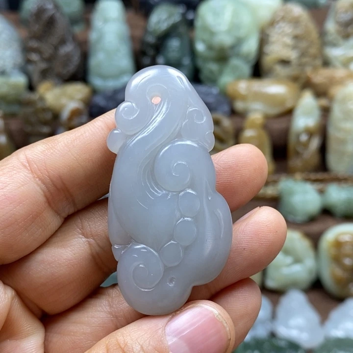 一****和田玉未镶嵌颈饰