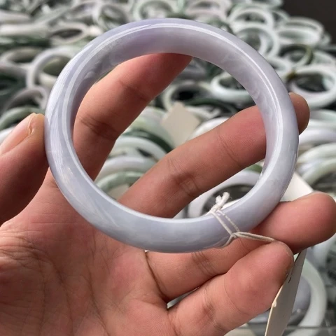 未镶嵌手镯翡翠翡翠手镯