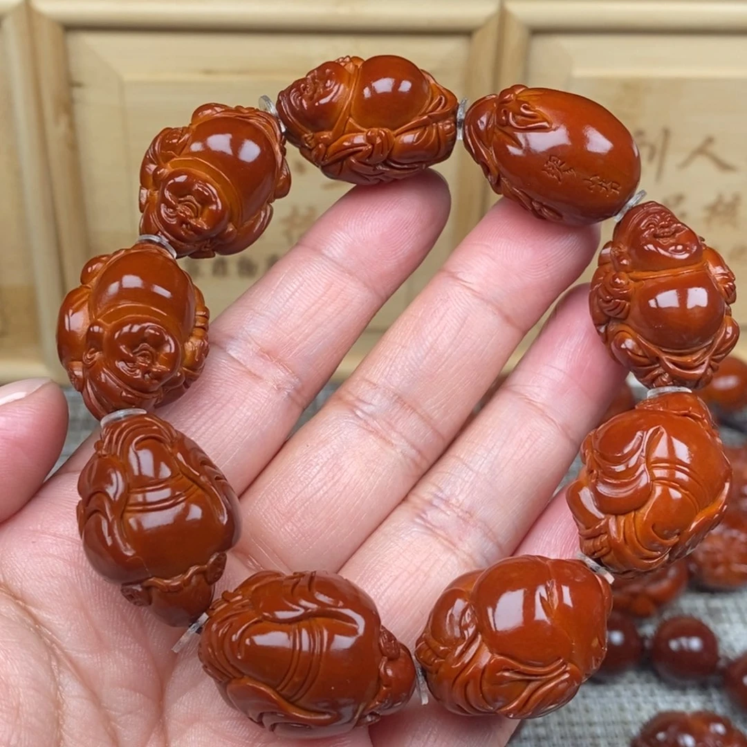 小***哥橄榄核吊坠财神21