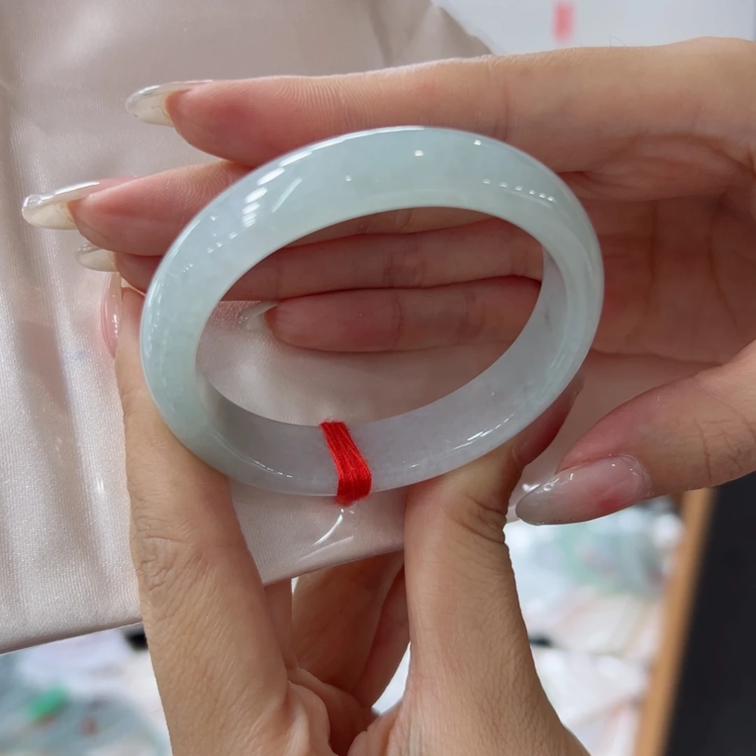 未镶嵌手镯翡翠翡翠