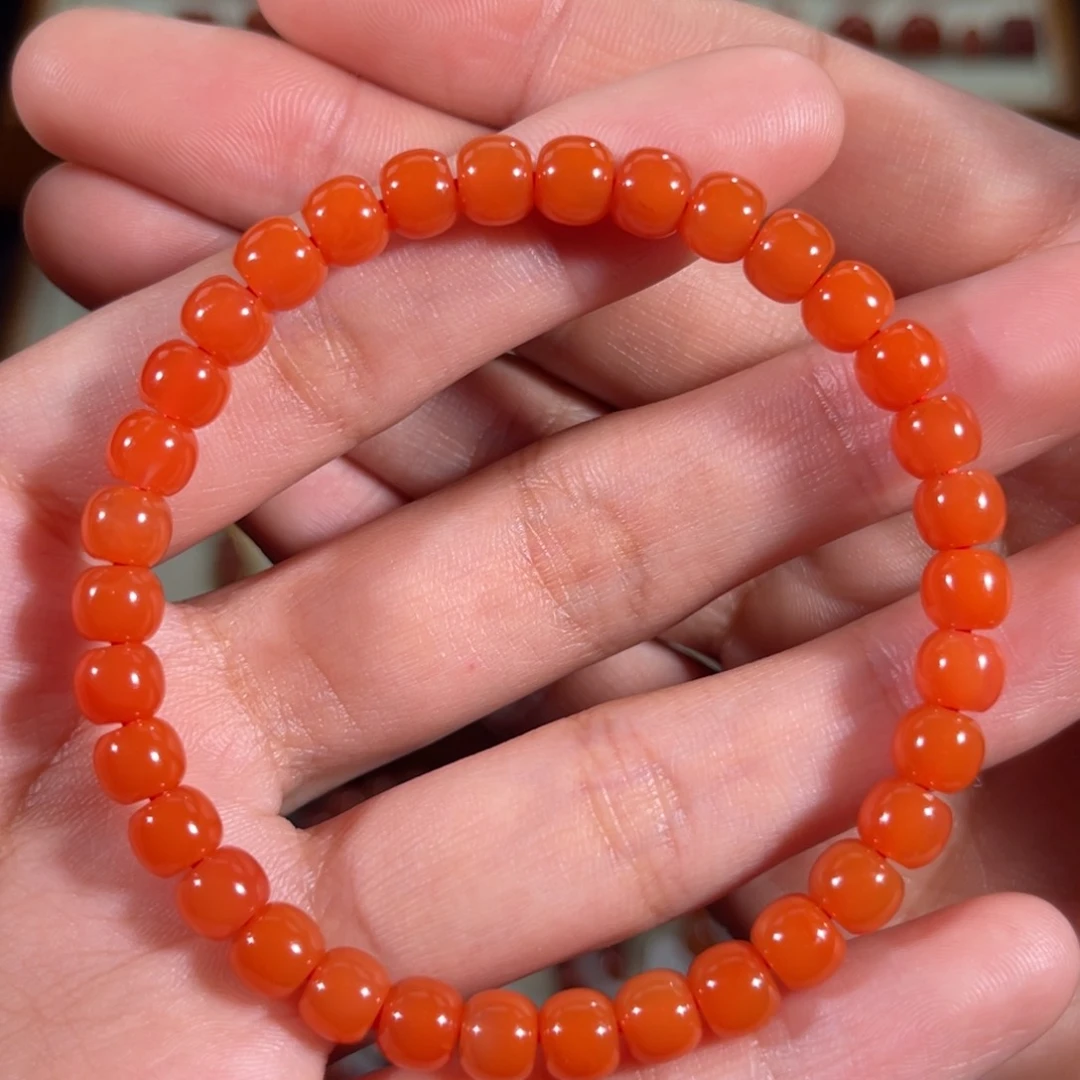 南红玛瑙滴水洞满色满肉老型手串6.1左右未镶嵌