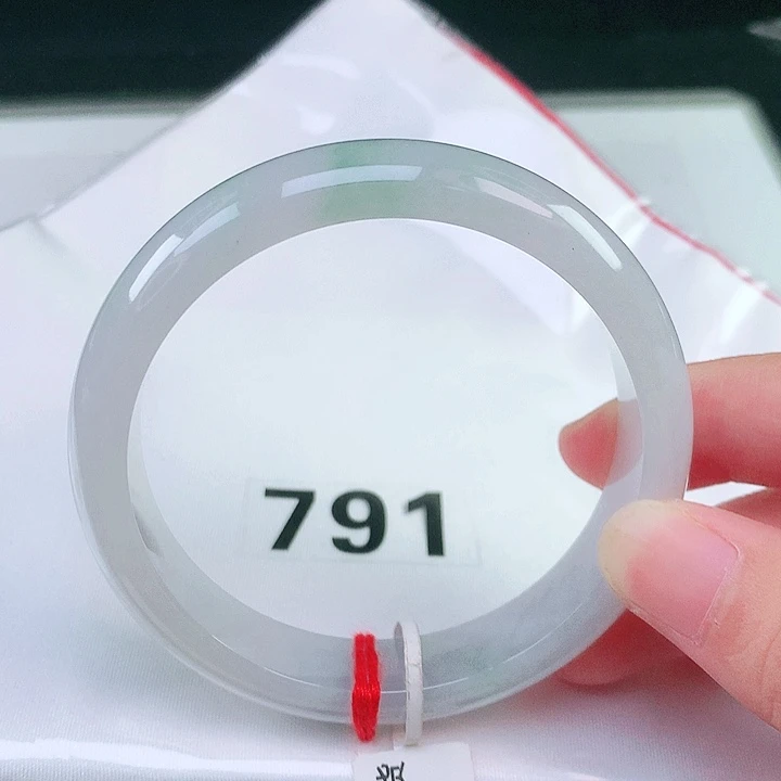 翡翠未镶嵌手镯翡翠手镯