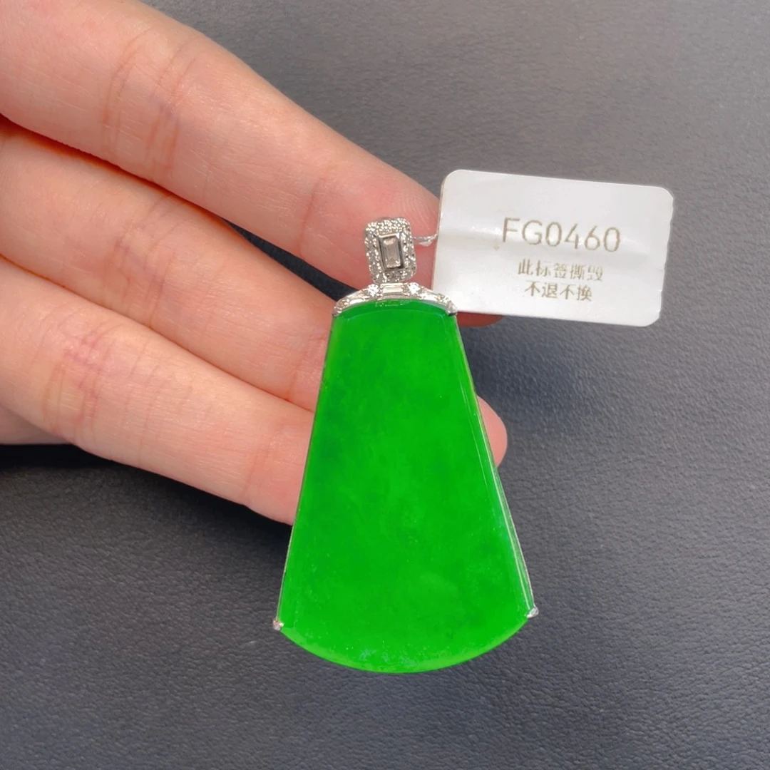 【闪购商品】颈饰银S925镶嵌翡翠