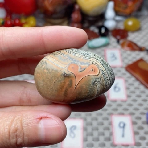 未镶嵌玛瑙/玉髓珠宝奇石