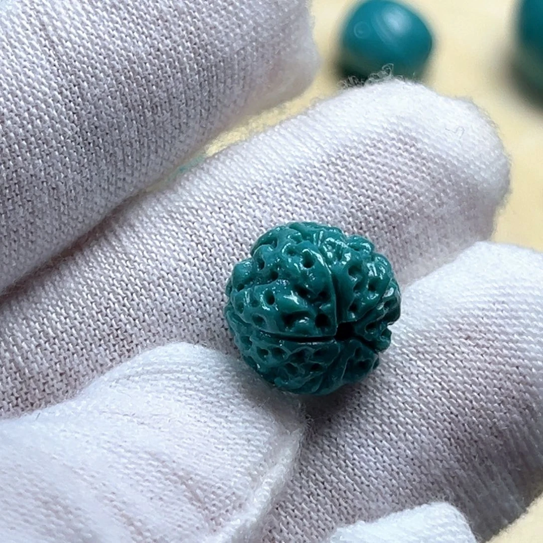 未镶嵌绿松石金刚