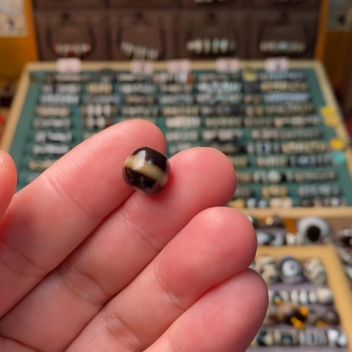 未镶嵌玛瑙/玉髓珠宝半成品