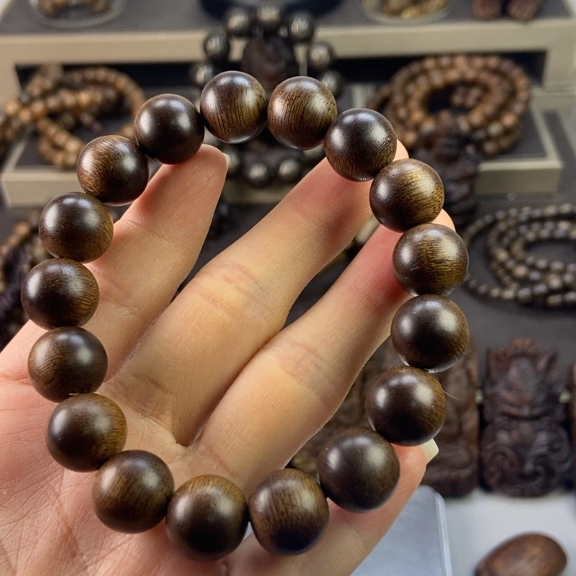 【闪购商品】沉香手串宏*越南白棋