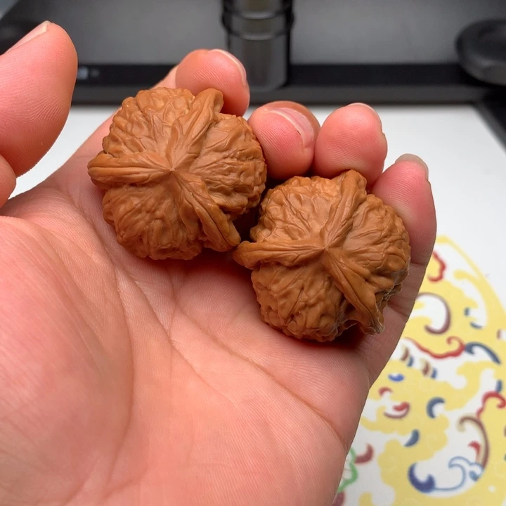 文玩核桃把件石门元宝奔