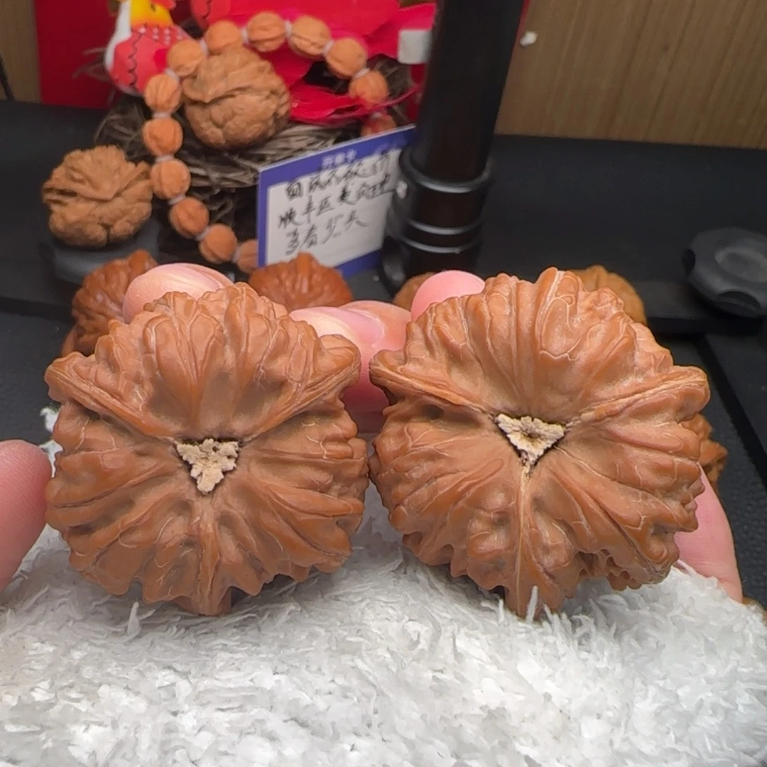 把件文玩核桃平谷凹底奔全品40