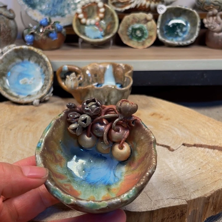 瓷片我们的确是一个很好很优秀