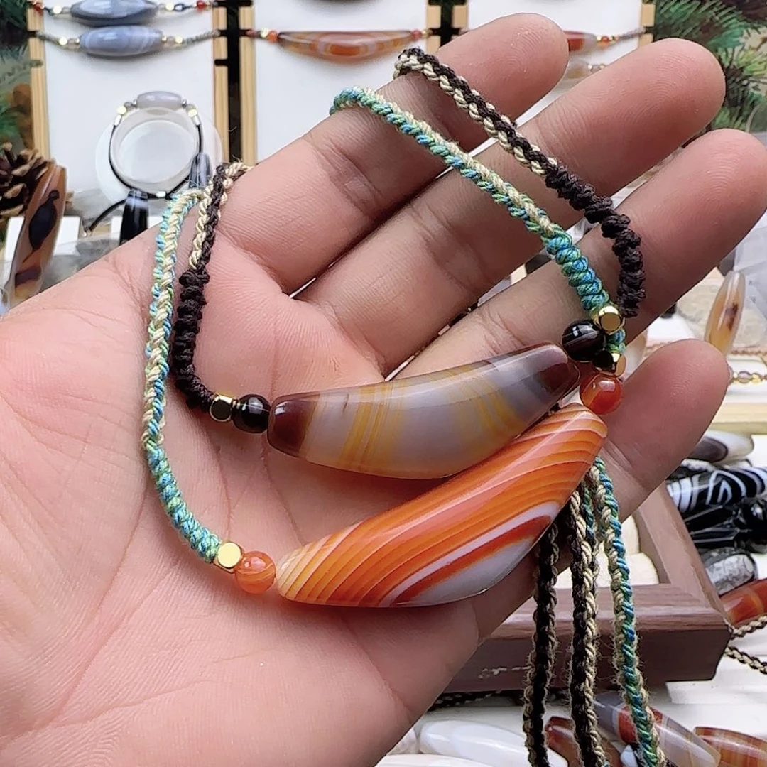 玛瑙/玉髓颈饰未镶嵌E***N